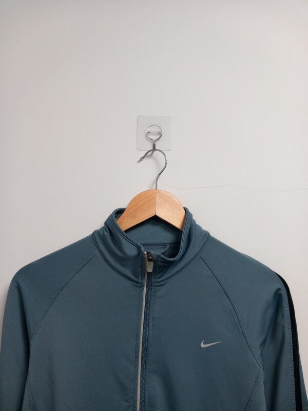 Chaqueta Deportiva Nike - Imagen 2