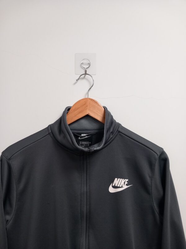 Chaqueta Deportiva Nike - Imagen 2